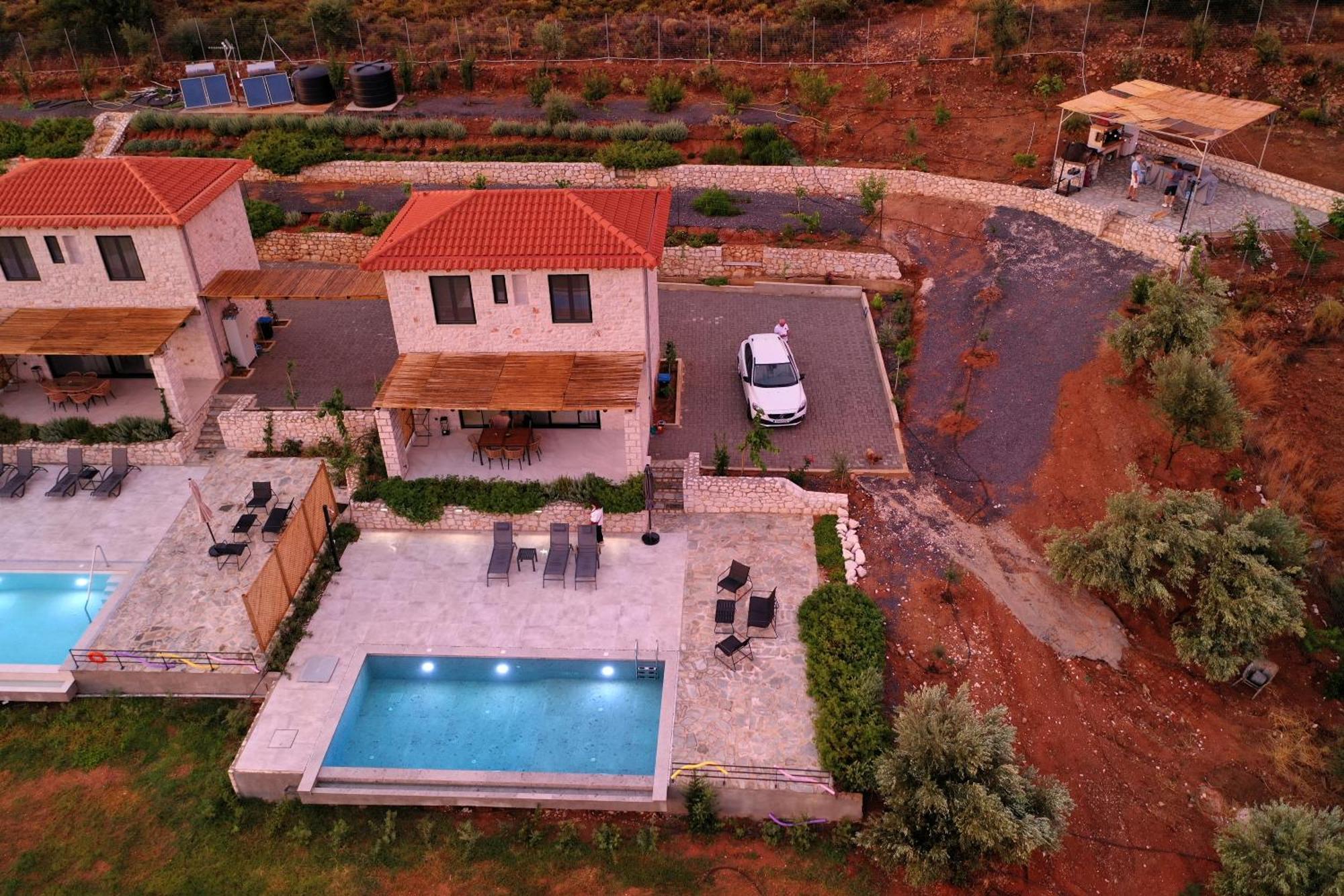 Gregory'S Farm Apartment Lefkakia Ngoại thất bức ảnh